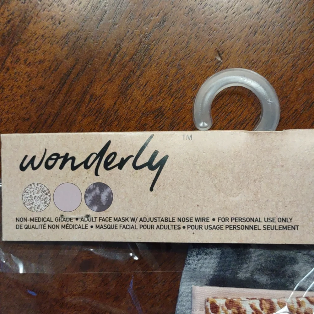 Wonderly brand new